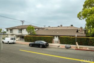 Residential Income, 303 Kenneth rd, Burbank, CA 91501 - 32