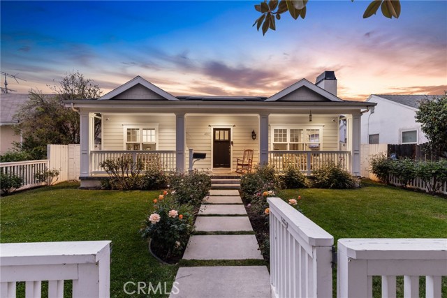 Single Family Residence, 4512 Stansbury ave, Sherman Oaks, CA 91423 - 1