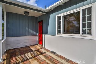 Single Family Residence, 1640 Pepper st, Burbank, CA 91505 - 4