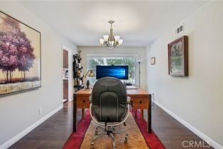 Single Family Residence, 10313 Christine pl, Chatsworth, CA 91311 - 33