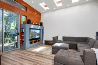 Single Family Residence, 5762 Andasol ave, Encino, CA 91316 - 13