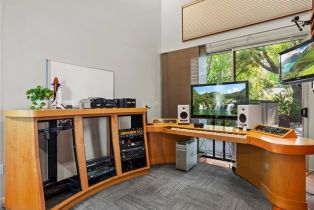 Single Family Residence, 5762 Andasol ave, Encino, CA 91316 - 19