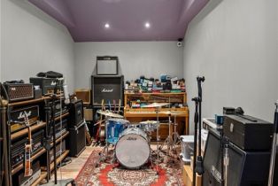 Single Family Residence, 5762 Andasol ave, Encino, CA 91316 - 22