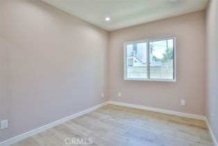 Residential Income, 2111 Scott rd, Burbank, CA 91504 - 17