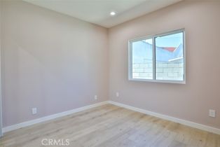 Residential Income, 2111 Scott rd, Burbank, CA 91504 - 22