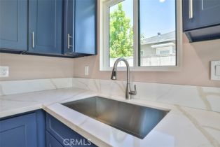 Residential Income, 2111 Scott rd, Burbank, CA 91504 - 34