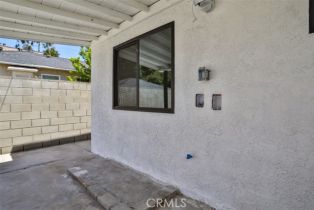 Residential Income, 2111 Scott rd, Burbank, CA 91504 - 44