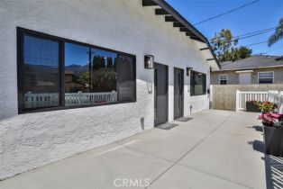 Residential Income, 2111 Scott rd, Burbank, CA 91504 - 5