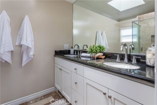 Single Family Residence, 536 Groton dr, Burbank, CA 91504 - 30