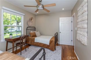 Single Family Residence, 536 Groton dr, Burbank, CA 91504 - 35