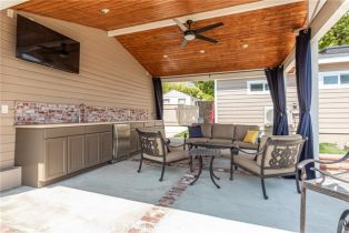 Single Family Residence, 536 Groton dr, Burbank, CA 91504 - 38