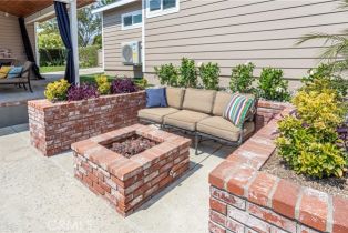 Single Family Residence, 536 Groton dr, Burbank, CA 91504 - 39