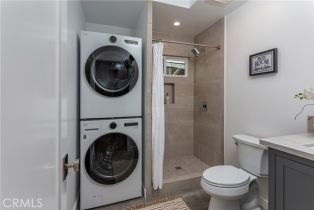 Single Family Residence, 536 Groton dr, Burbank, CA 91504 - 59