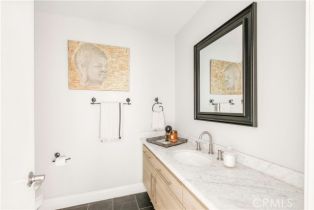 Condominium, 8455 Fountain ave, West Hollywood , CA 90069 - 18