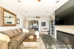 Condominium, 8455 Fountain ave, West Hollywood , CA 90069 - 4