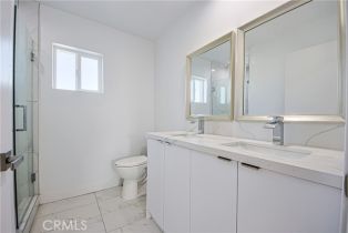 Residential Income, 956 Kingsley dr, Hollywood , CA 90029 - 60