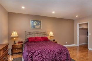 Single Family Residence, 730 Orchard dr, Burbank, CA 91506 - 14