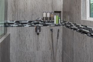 Single Family Residence, 730 Orchard dr, Burbank, CA 91506 - 19