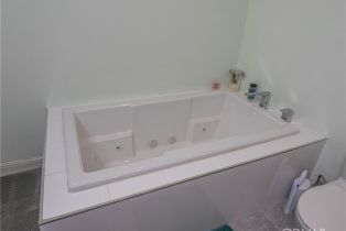 Single Family Residence, 730 Orchard dr, Burbank, CA 91506 - 20