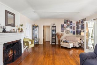 Single Family Residence, 137 Rose st, Burbank, CA 91505 - 10