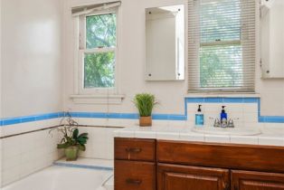 Single Family Residence, 137 Rose st, Burbank, CA 91505 - 16