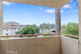 Condominium, 2310 Fairview st, Burbank, CA 91504 - 13