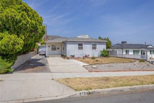 Single Family Residence, 2724 Scott rd, Burbank, CA 91504 - 3