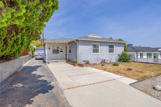 Single Family Residence, 2724 Scott rd, Burbank, CA 91504 - 4