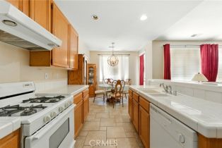 Single Family Residence, 37785 Spruce ct, Murrieta, CA 92562 - 14