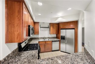 Condominium, 15206 Burbank blvd, Sherman Oaks, CA 91411 - 12