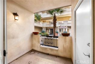 Condominium, 15206 Burbank blvd, Sherman Oaks, CA 91411 - 32