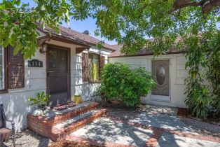 Single Family Residence, 334 Lomita st, Burbank, CA 91506 - 6