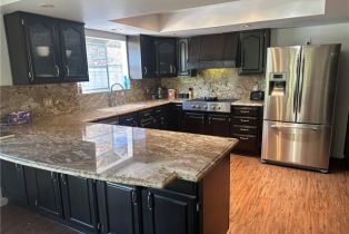 Single Family Residence, 1125 Churchs ct, Burbank, CA 91501 - 4