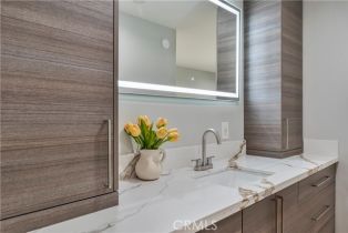 Condominium, 5460 White Oak ave, Encino, CA 91316 - 11