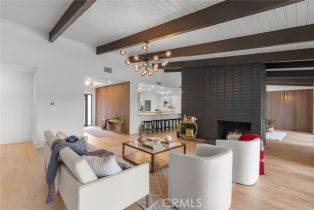 Single Family Residence, 24201 Caris st, Woodland Hills, CA 91367 - 10