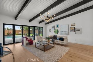 Single Family Residence, 24201 Caris st, Woodland Hills, CA 91367 - 13