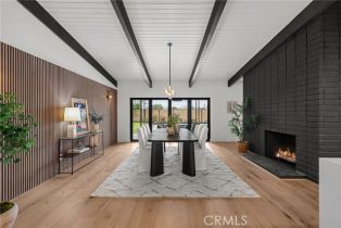 Single Family Residence, 24201 Caris st, Woodland Hills, CA 91367 - 15