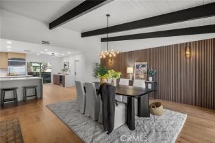 Single Family Residence, 24201 Caris st, Woodland Hills, CA 91367 - 18