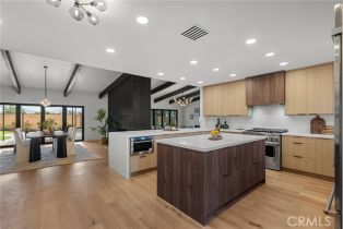 Single Family Residence, 24201 Caris st, Woodland Hills, CA 91367 - 21