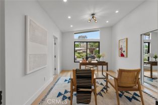 Single Family Residence, 24201 Caris st, Woodland Hills, CA 91367 - 24