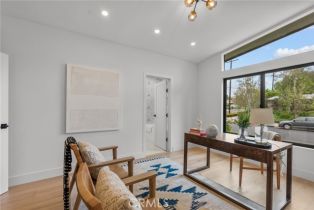 Single Family Residence, 24201 Caris st, Woodland Hills, CA 91367 - 25