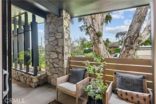 Single Family Residence, 24201 Caris st, Woodland Hills, CA 91367 - 37