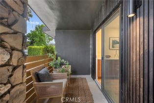 Single Family Residence, 24201 Caris st, Woodland Hills, CA 91367 - 38