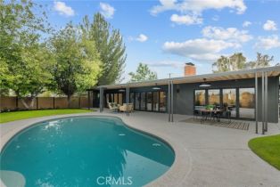 Single Family Residence, 24201 Caris st, Woodland Hills, CA 91367 - 43