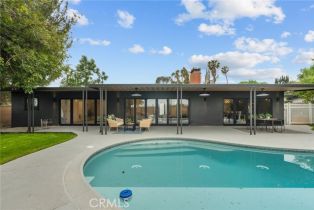 Single Family Residence, 24201 Caris st, Woodland Hills, CA 91367 - 44