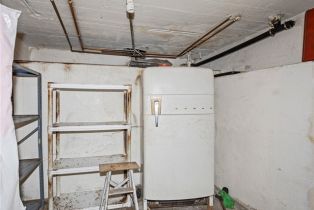 Single Family Residence, 211 Bel Aire dr, Burbank, CA 91501 - 28