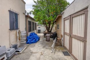 Single Family Residence, 211 Bel Aire dr, Burbank, CA 91501 - 36