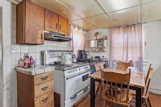 Single Family Residence, 211 Bel Aire dr, Burbank, CA 91501 - 8