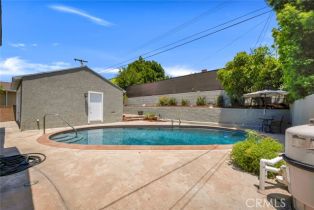Single Family Residence, 2018 Richard st, Burbank, CA 91504 - 35
