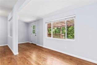 Single Family Residence, 6452 Hanna ave, Woodland Hills, CA 91303 - 11